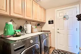 9760 E Spring Ridge Pl, Tucson, AZ 85749 - Photo 9