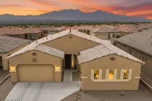 906 N Camino Cerro Morado, Green Valley, AZ 85614 - Photo 1