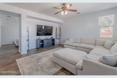 1090 E Lyle Canyon Drive, Sahuarita, AZ 85629 - Photo 11
