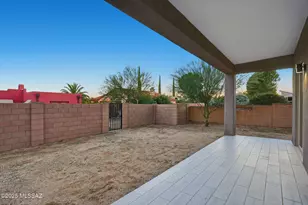 121 W Calle Escudilla, Green Valley, AZ 85614 - Photo 33