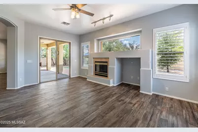 8892 N Silver Moon Way, Tucson, AZ 85743 - Photo 13