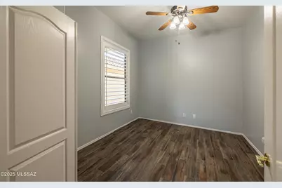 8892 N Silver Moon Way, Tucson, AZ 85743 - Photo 11