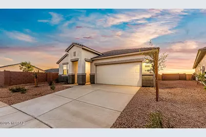 13487 N Laura Ellen Lane, Marana, AZ 85653 - Photo 3