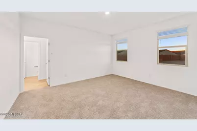 13487 N Laura Ellen Lane, Marana, AZ 85653 - Photo 11