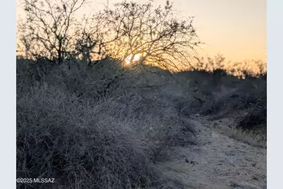 1043 S Garfield Place #40, Vail, AZ 85641 - Photo 19