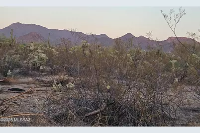 12122 W Lak A Yucca Place, Tucson, AZ 85743 - Photo 37