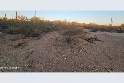 12122 W Lak A Yucca Place, Tucson, AZ 85743 - Photo 29