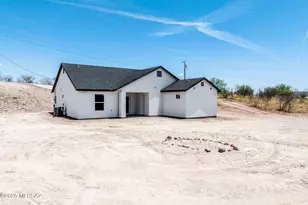 220 Calle Ranaculo, Rio Rico, AZ 85648 - Photo 37