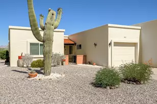 841 S Camino Del Monte, Green Valley, AZ 85614 - Photo 1