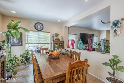 1311 W Calle Libro Del Retrato, Sahuarita, AZ 85629 - Photo 7