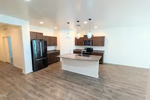 21511 E Prospector Pl, Red Rock, AZ 85145 - Photo 15