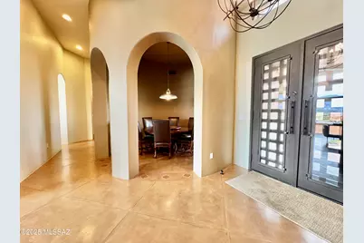 11096 N Pusch Ridge View Place, Oro Valley, AZ 85737 - Photo 11