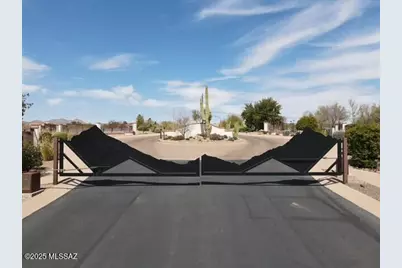 11096 N Pusch Ridge View Place, Oro Valley, AZ 85737 - Photo 45