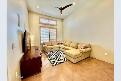 11096 N Pusch Ridge View Place, Oro Valley, AZ 85737 - Photo 25