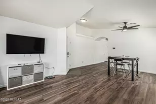 11483 W Magic Song St, Marana, AZ 85658 - Photo 7