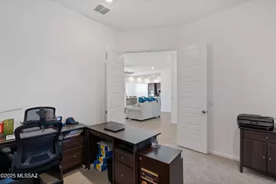 10630 N Iron Peak Drive, Tucson, AZ 85742 - Photo 15
