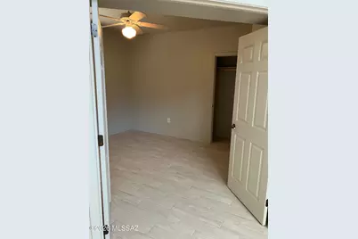 1044 W Camino Del Desierto, Green Valley, AZ 85614 - Photo 17