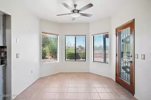 1044 W Camino del Desierto, Green Valley, AZ 85614 - Photo 13