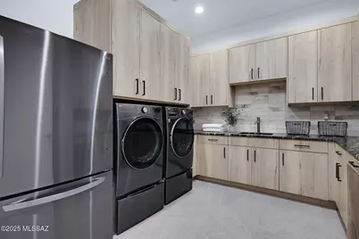 1704 E Sanctuary Cove Way, Tucson, AZ 85718 - Photo 47