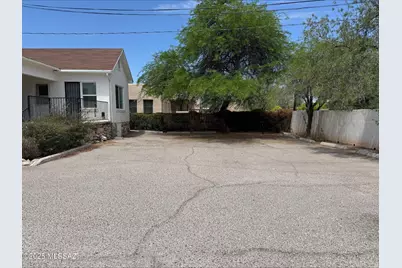 2321 E Speedway Boulevard, Tucson, AZ 85719 - Photo 11