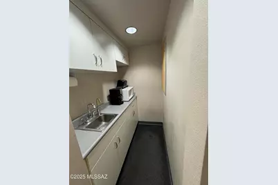 801 N Wilmot Road #F, Tucson, AZ 85711 - Photo 25