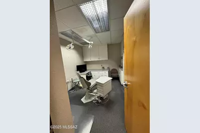 801 N Wilmot Road #F, Tucson, AZ 85711 - Photo 29