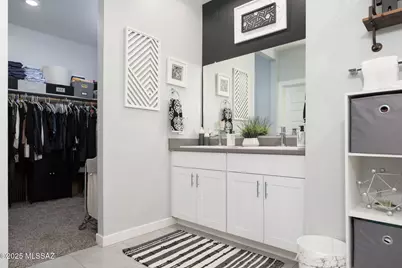 12481 W Mieko Lane, Marana, AZ 85653 - Photo 25