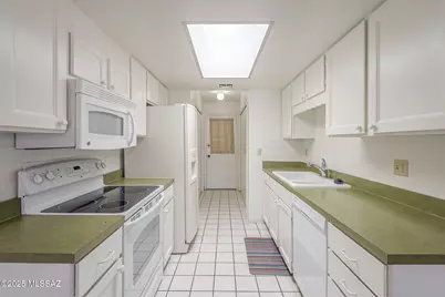 261 W Placita De Los Anillos, Green Valley, AZ 85614 - Photo 13