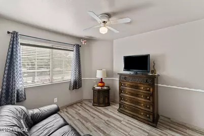 8902 N Soft Winds Drive, Tucson, AZ 85742 - Photo 19