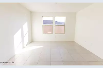 9571 E Wynalda Drive, Tucson, AZ 85747 - Photo 5