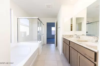 9571 E Wynalda Drive, Tucson, AZ 85747 - Photo 7