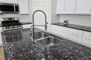 707 W Calle Capotasto, Sahuarita, AZ 85629 - Photo 3