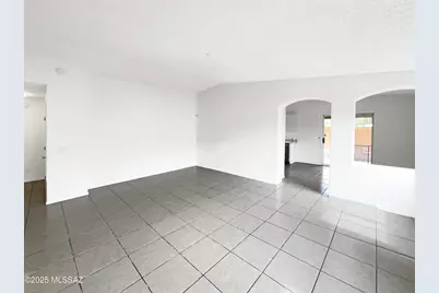 3530 W Ethan Crossing Lane, Tucson, AZ 85741 - Photo 9