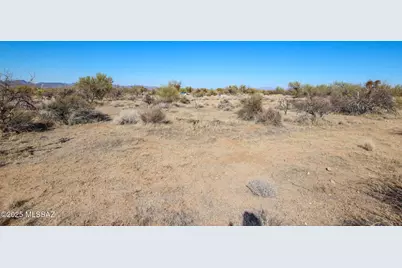 15949 W Diamond Bell Ranch Road #8, Tucson, AZ 85736 - Photo 3