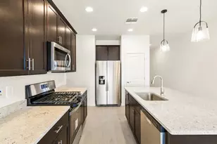 9865 N Solstice Ave, Tucson, AZ 85743 - Photo 9