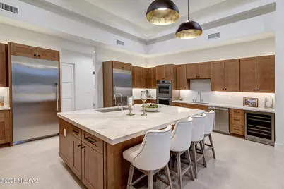 6138 N Jochums Drive, Tucson, AZ 85718 - Photo 9