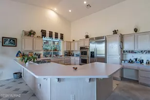 65873 E Desert Ridge Dr, Saddlebrooke, AZ 85739 - Photo 23