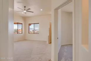 656 W Rio Moctezuma, Green Valley, AZ 85614 - Photo 13