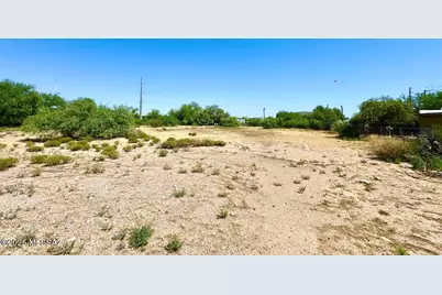 1750 W Riverview Boulevard #1, Tucson, AZ 85745 - Photo 7