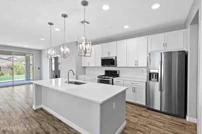 14241 E Hub Drive, Vail, AZ 85641 - Photo 1