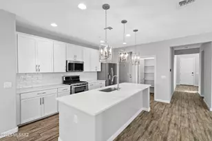 14241 E Hub Dr, Vail, AZ 85641 - Photo 9