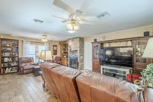 20 W Mesquite Pl, Green Valley, AZ 85614 - Photo 13