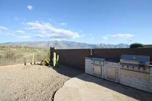 39577 Diamond Bay Dr, Tucson, AZ 85739 - Photo 31