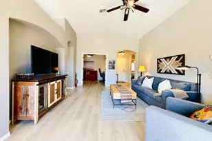 39577 Diamond Bay Dr, Tucson, AZ 85739 - Photo 7