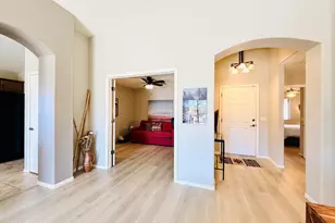 39577 Diamond Bay Dr, Tucson, AZ 85739 - Photo 9