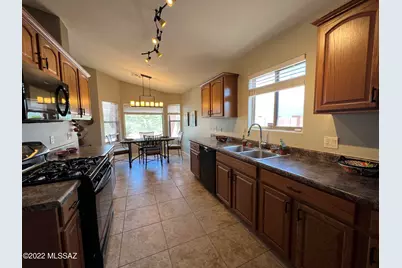 39577 Diamond Bay Drive, Tucson, AZ 85739 - Photo 9