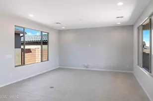 8125 S Sonoran Oak Dr, Tucson, AZ 85747 - Photo 11