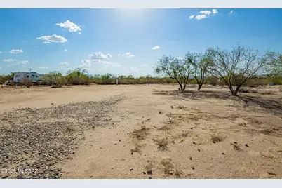 16081 W Quinlin Trail, Tucson, AZ 85735 - Photo 3