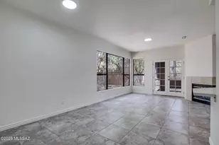 6655 N Canyon Crest Dr, Tucson, AZ 85750 - Photo 11