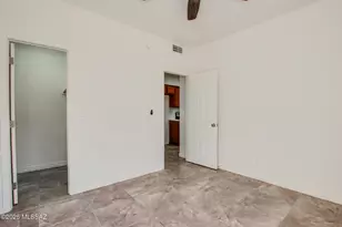 6655 N Canyon Crest Dr, Tucson, AZ 85750 - Photo 15